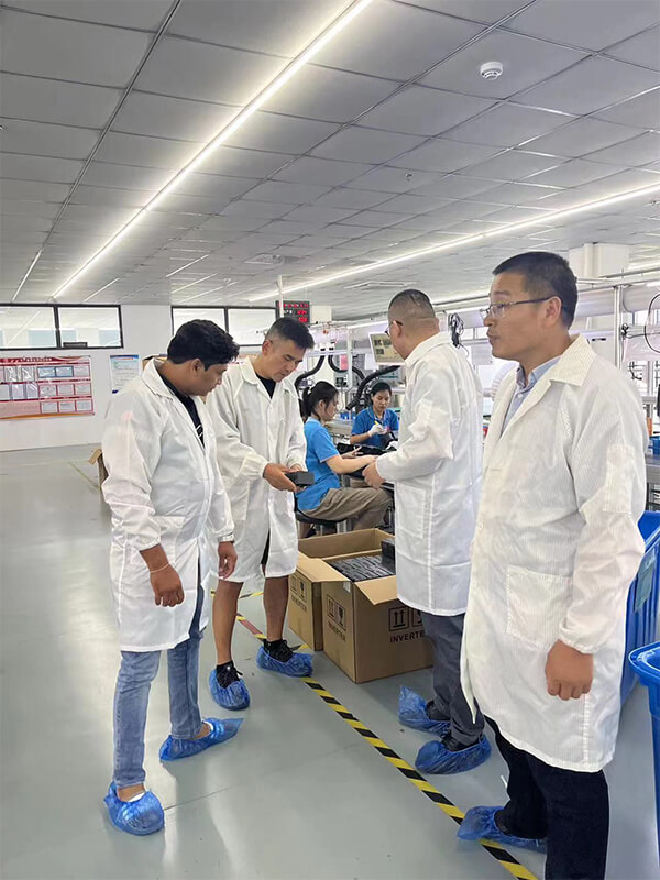 អតិថិជនរបស់យើង - ជុំវិញពិភពលោក ៨